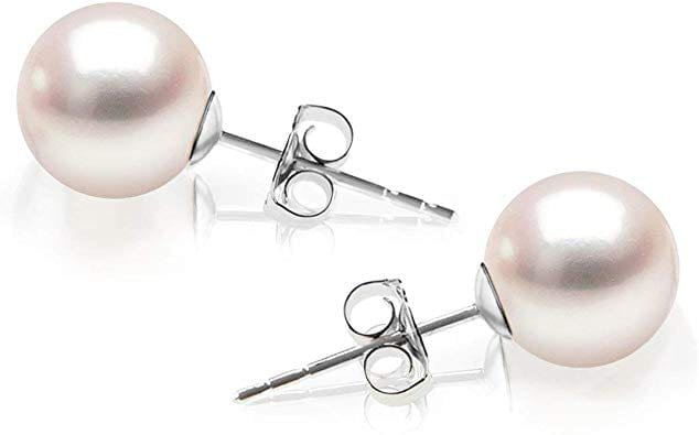 Best Jewelry for each Enneagram Type - Pearl Earrings