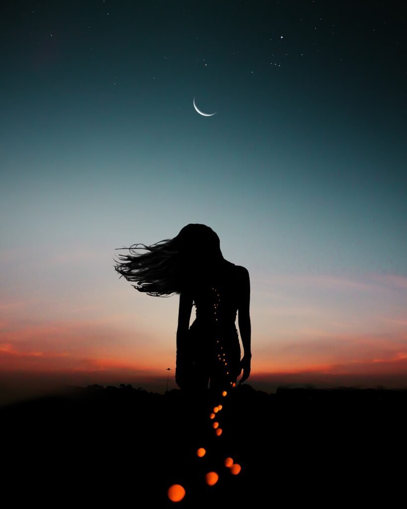 How To Manifest On A New Moon In 3 Steps